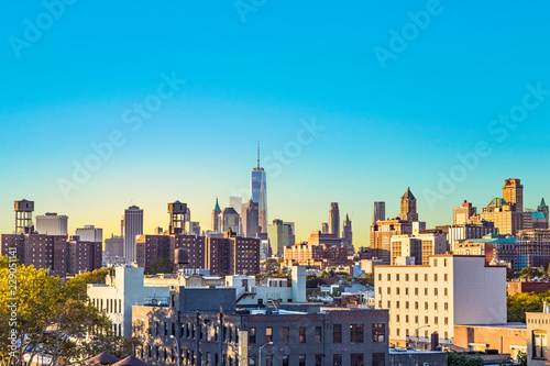 skyline of New York in sunset seen from Brooklyn © travelview