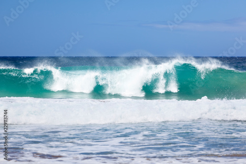 Breaking Waves  Kauai  Hawaii