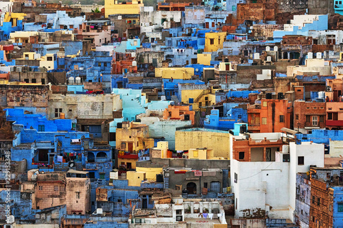 View of colorful city of Jodhpur in Rajasthan, India © wusuowei