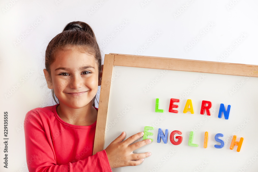 Да детка на английском. Английский язык для детей фото. Cute English backdrops.