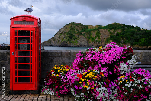 Cabina de teléfono en Ilfracombe photo