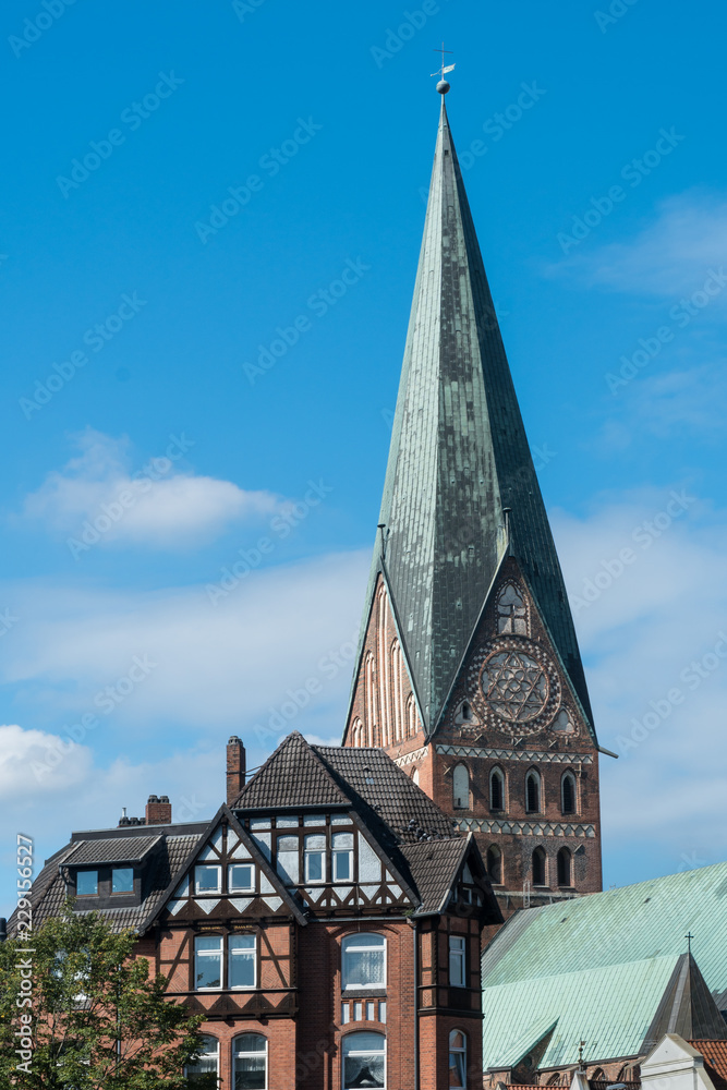 Turm der Kirche Sankt Johannis in Lüneburg