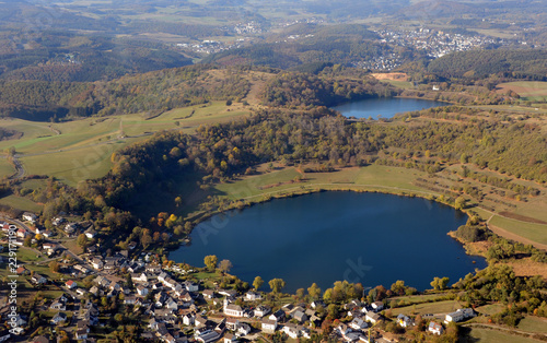 Schalkenmehrener Maar und Weinfelder Maar