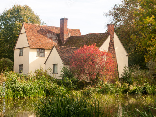 фотографія willy lott's cottage flatford mill outside cottage nature landscape special