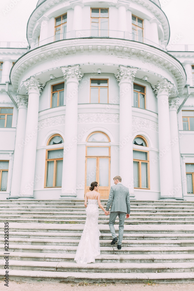 Stylish wedding in St. Petersburg. Russian wedding in the European style in the city. The castle and the architecture curve for the photo shoot. Stylish wedding in St. Petersburg. Russian wedding in the European style in the city. The castle and the architecture curve for the photo shoot.