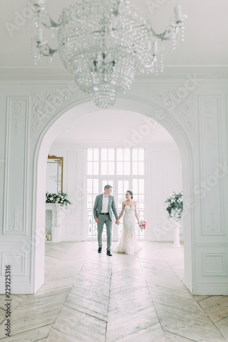 Stylish wedding in St. Petersburg. Russian wedding in European style in the Studio. Fine art in photography.