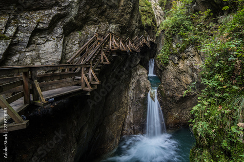 Wallpaper Mural Sigmund Thun Klamm bei Kaprun Österreich Torontodigital.ca
