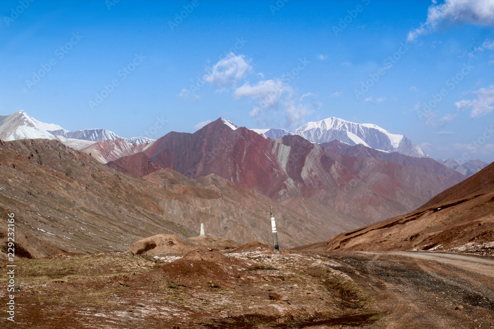 Coloured Mountains Kirgistan