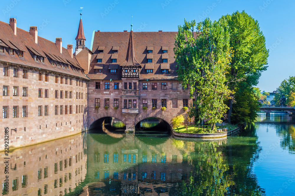 Obraz premium The riverside of Pegnitz river in Nuremberg