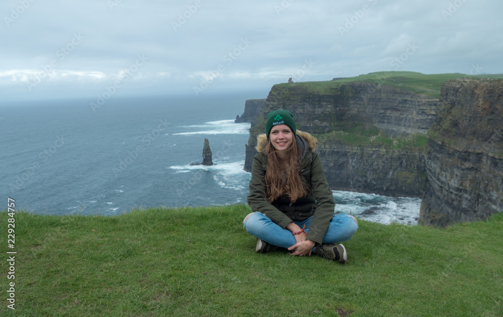 Fototapeta premium The famous Cliffs of Moher at the Irish west coast