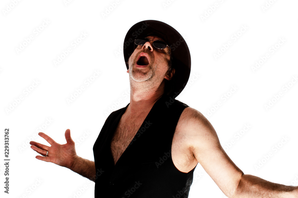 Naklejka premium Rockmusiker, coole Type, Mann mit hut und Sonnenbrille