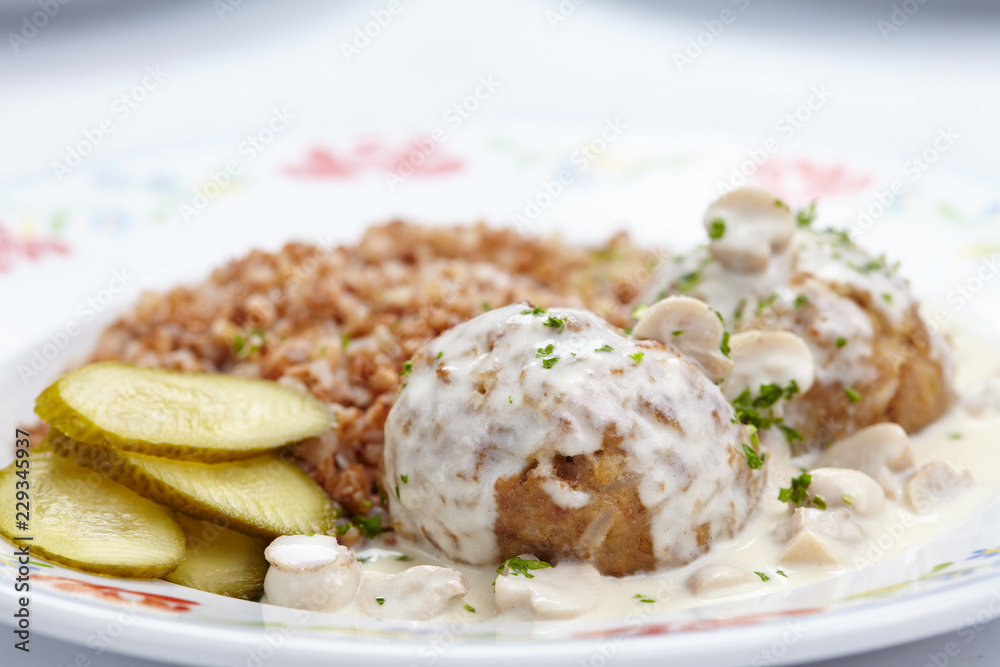buckwheat with cutlets