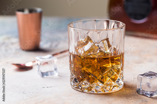 Canvas Print Glass of scotch whiskey
