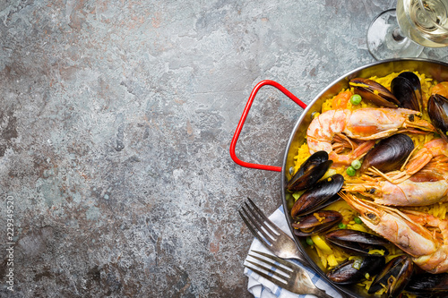 Traditional seafood paella