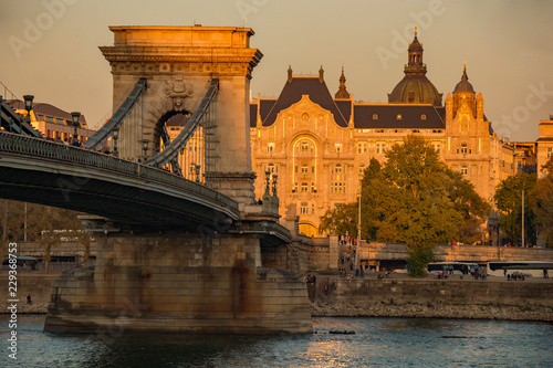 four season hotel sunset scene from Chain Bridge