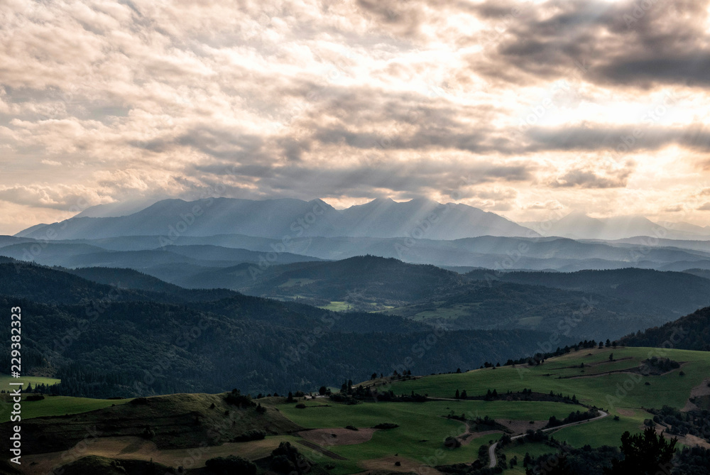 Obraz premium Dramatic mountain landscape of High Tatras in Slovakia.