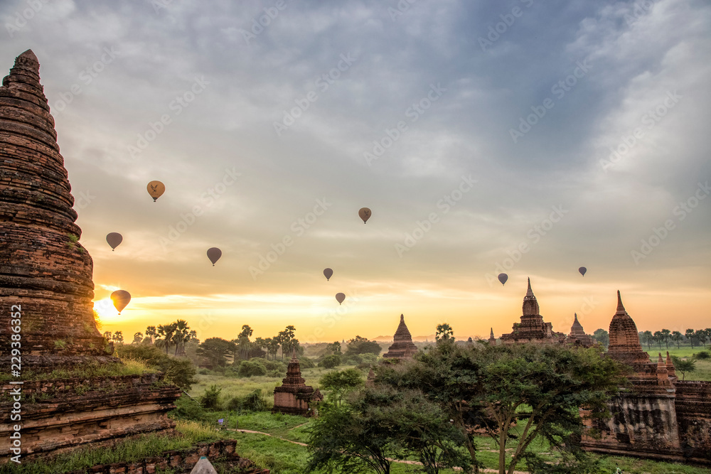 Sunrise view with Balloon of Bagan, Myanmar
