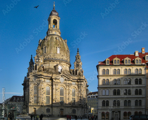 Der monumentale protestantische Kirchenbau ist das alte und neue Wahrzeichen der Stadt