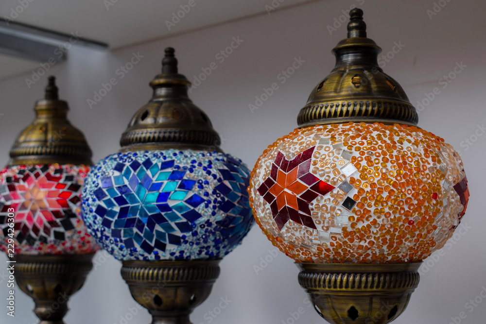 Tureckie, orientalne lampy ze szkielka Stock Photo | Adobe Stock
