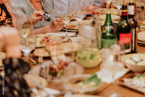 EATING IN A WEDDING