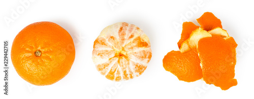 Set of tangerine, peeled and peeled on a white. The view from the top.