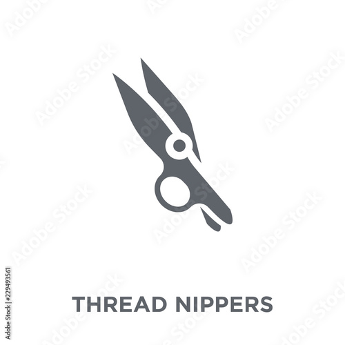 Thread nippers icon from Sew collection.
