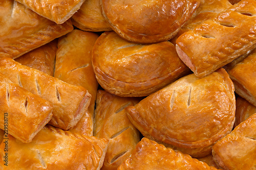 Schilderij op canvas SELCTION OF SAVOURY PASTIES AND SAUSAGE ROLLS IN BAKERY