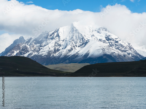 Chile, Patagonien, Nationalpark Torres del Paine, Region Magallanes und chilenischer Antarktis, Berge Cerro Paine Grande und Torres del Paine, Laguna Amarga