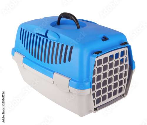 Cage for transporting pets