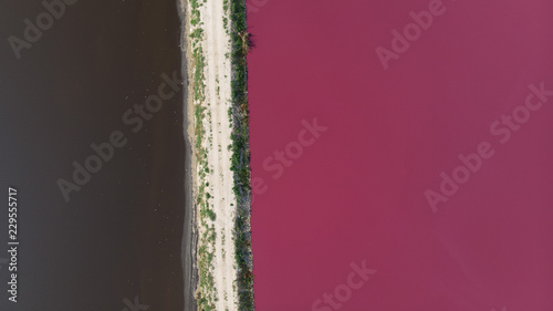 Obraz na płótnie Aerial View of Pink Lake Ponds w salonie
