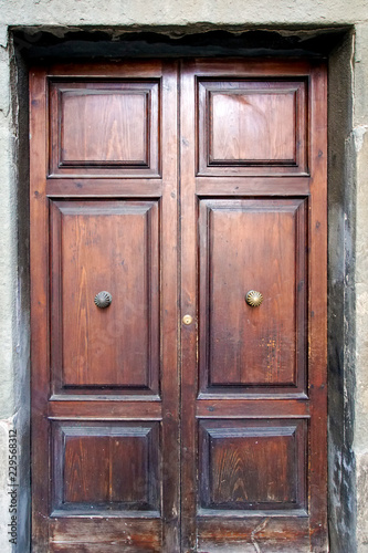 Wooden entrance door © 13threephotography