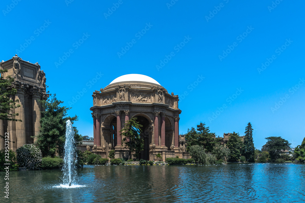 Palace of Fine Arts in San Francisco, California
Palace of Fine Arts in San Francisco, California