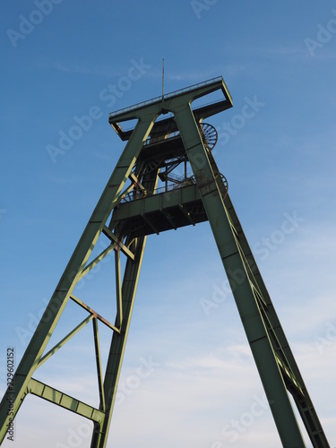 Obraz na płótnie Steinkohle-Förderturm Zeche Lohberg Schachtanlage II in Dinslaken w salonie