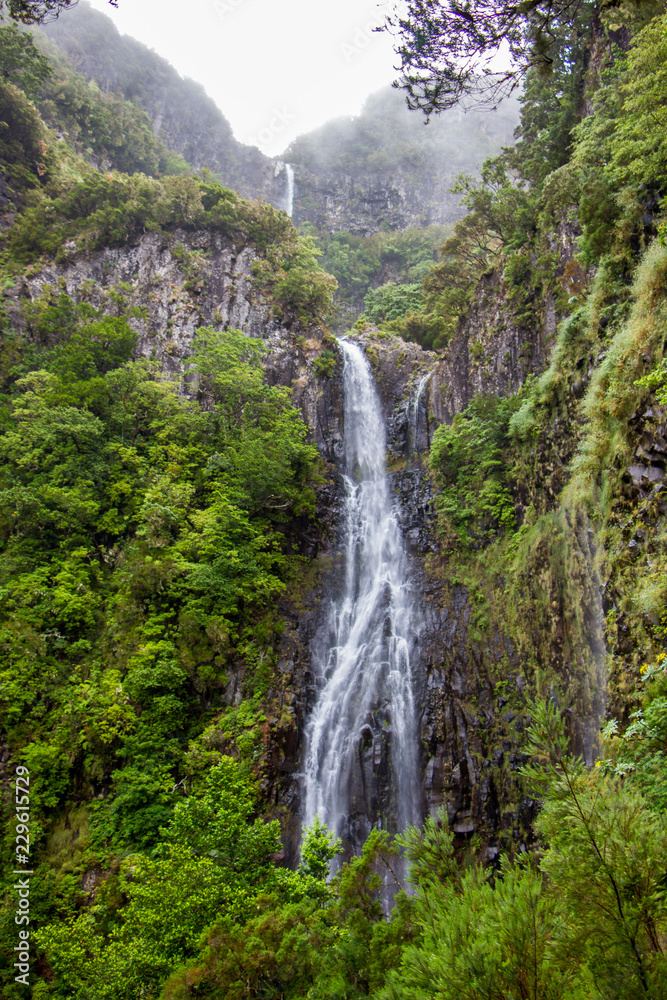 Wasserfall Madeira Landschaft