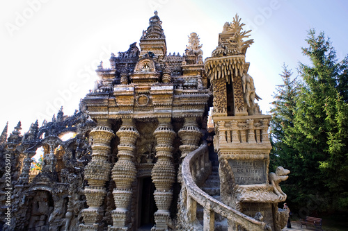Der Palais Idéal von Ferdinand Cheval in Hauterives, Frankreich