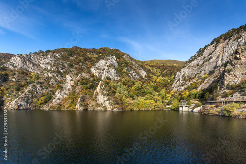 Fototapeta Naklejka Na Ścianę i Meble -  Amazing Autumn ladscape of The Krichim Reservoir, Rhodope Mountains, Plovdiv Region, Bulgaria
