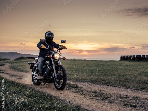 Fototapeta Naklejka Na Ścianę i Meble -  Motorcycle Road Racer