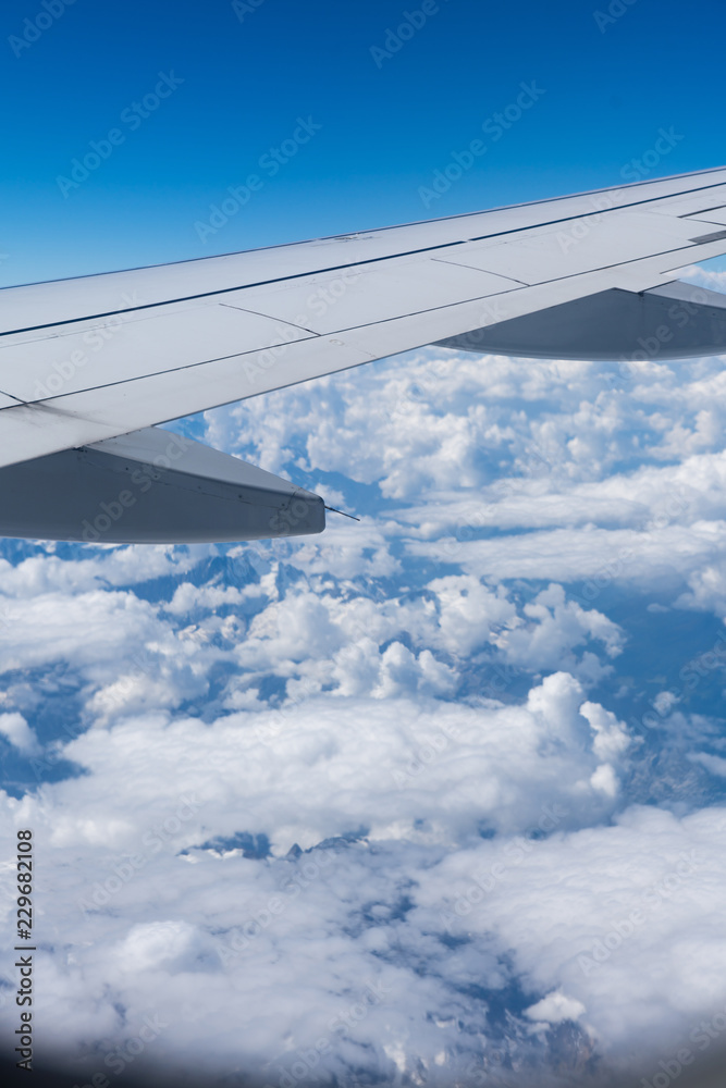 Fototapeta premium Blick aus dem Flugzeug