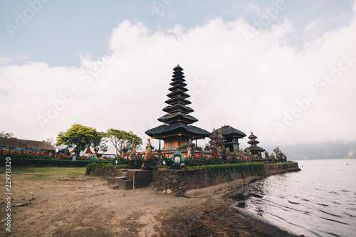 Ulun Danu Temple (Bali)