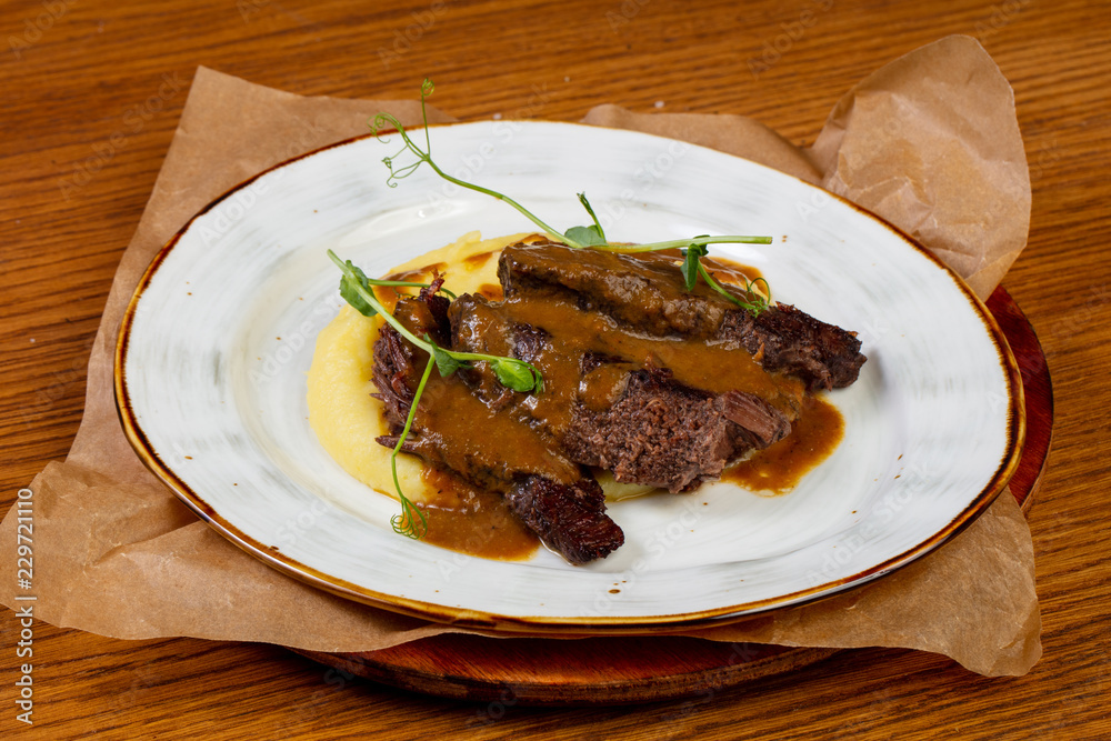 Roasted beef with gravy Roasted beef with gravy