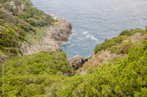 Der Pfad der kleinen Festungen in Anacapri auf der Insel Capri, Italien photo