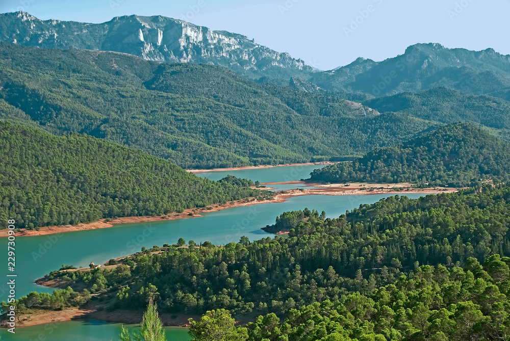 Naklejka premium Paraje Bujaraiza en el Valle del Guadalquivir, en la sierra de Cazorla, Segura y Las Villas.