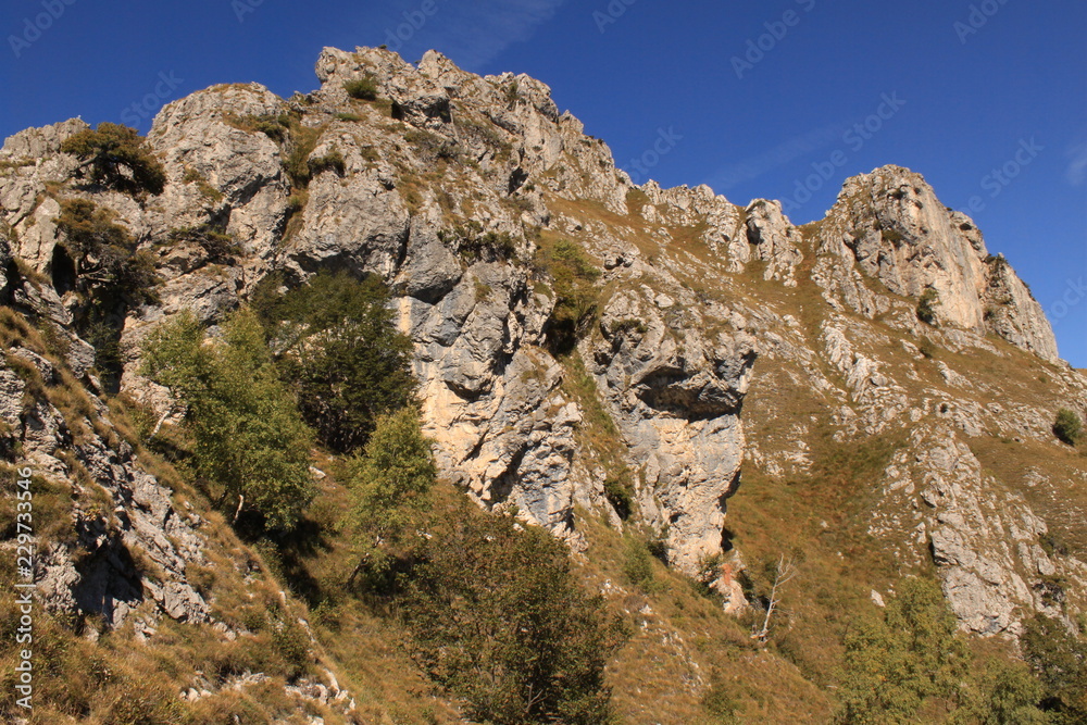 Schroffe Berglandschaft am Monte Grona (Luganer Alpen)