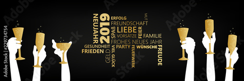Wünsche und Vorsätze Banner Jahr 2019 Sektgläser Hände