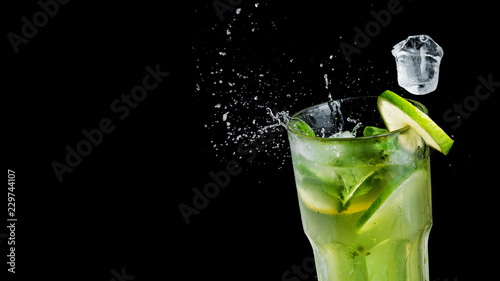Alcohol mojito cocktail splash