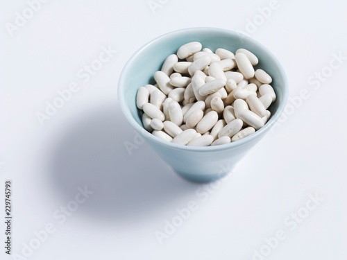 Cannellini beans in a bowl photo