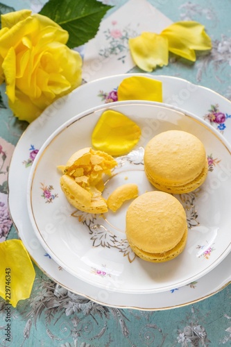 Macaroons filled with white chocolate cream