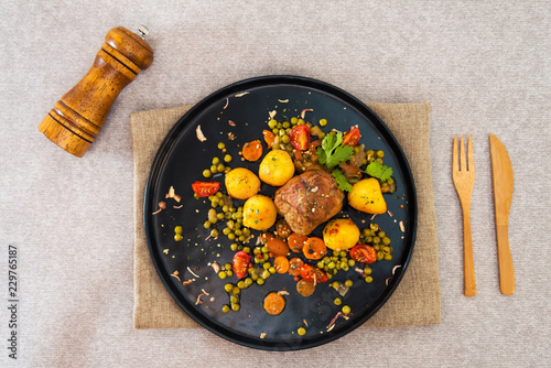 paupiette of veal rolls with Vegetable Planter