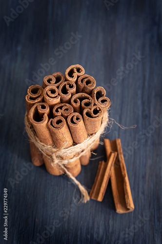 Cinnamon stick bundle