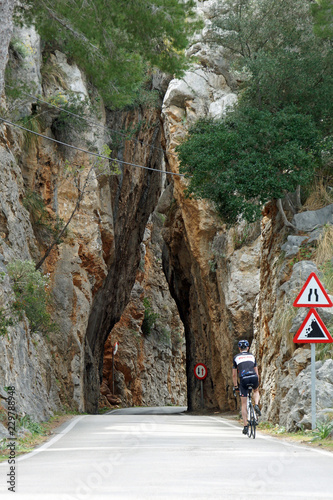 Spanien Mittelmeer Mallorca Strand Panorama Küste Steilküste Klippen Berge 